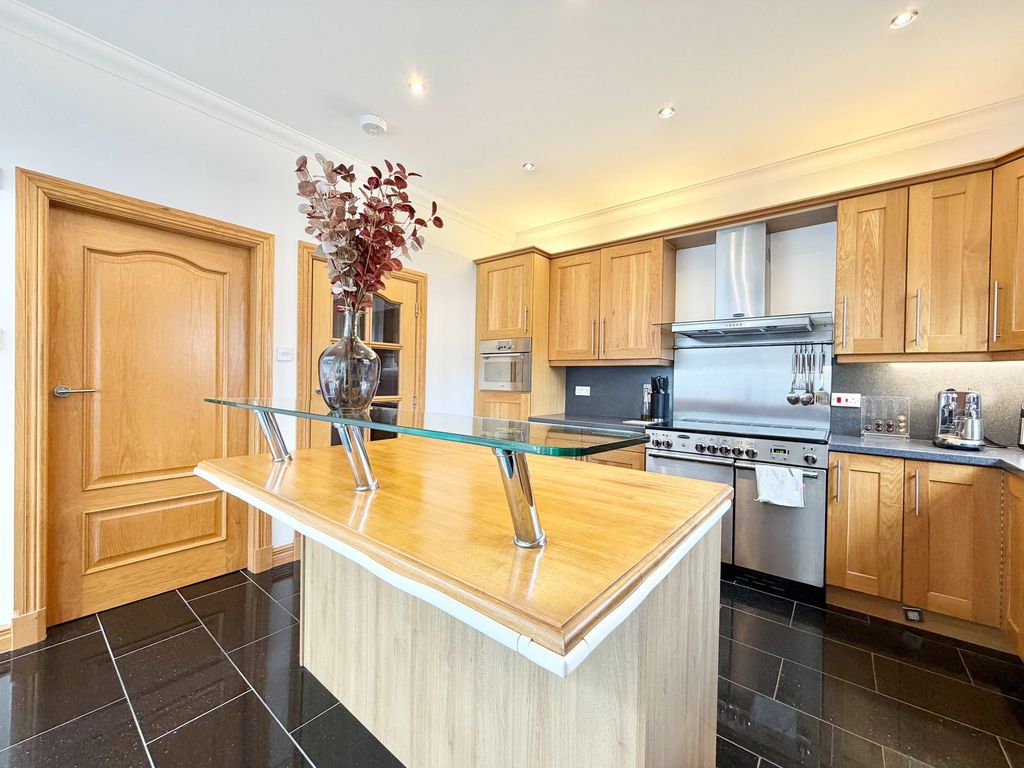 Additional image 17 of 5 bed detached house for saleSunnyside Road, Camelon, Falkirk FK1