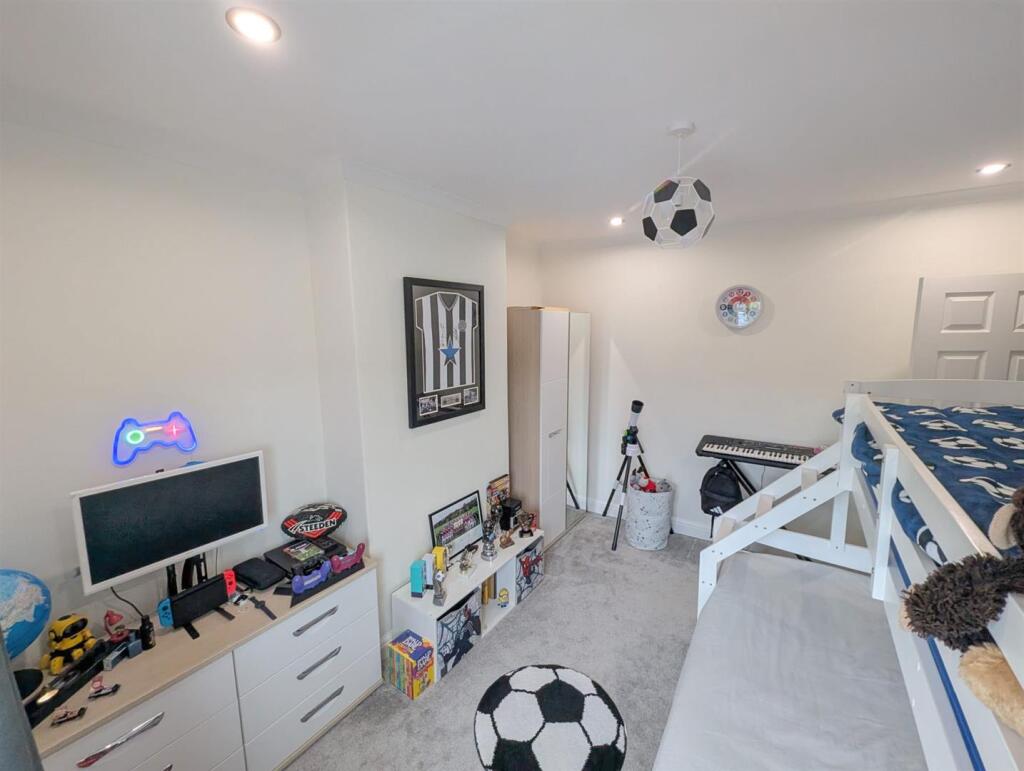 Additional image 14 of Breakmoor Avenue, Silsden