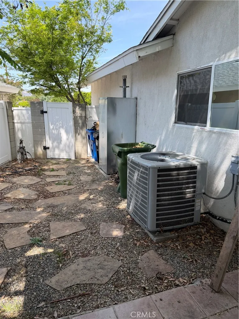 Additional image 18 of 9401 Elsie Avenue, Northridge, CA 91324