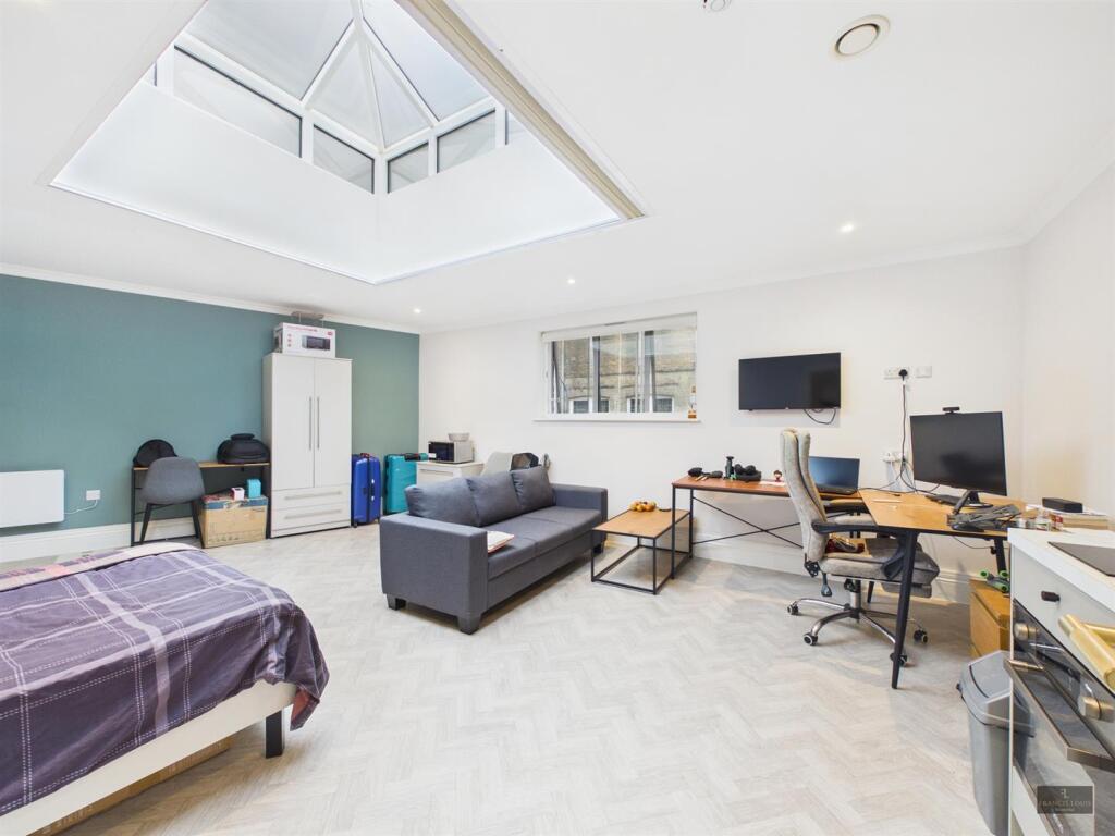 Brights House, Bournemouth