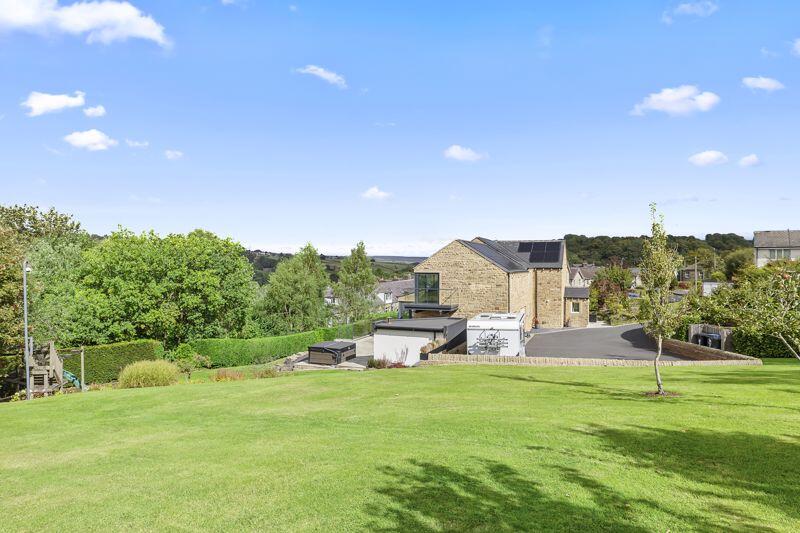 Sedge Grove, Haworth photo 3