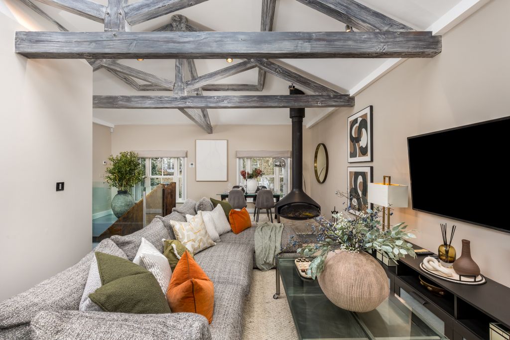 Additional image 18 of 8 bed terraced house for saleCheyne Court, London SW3