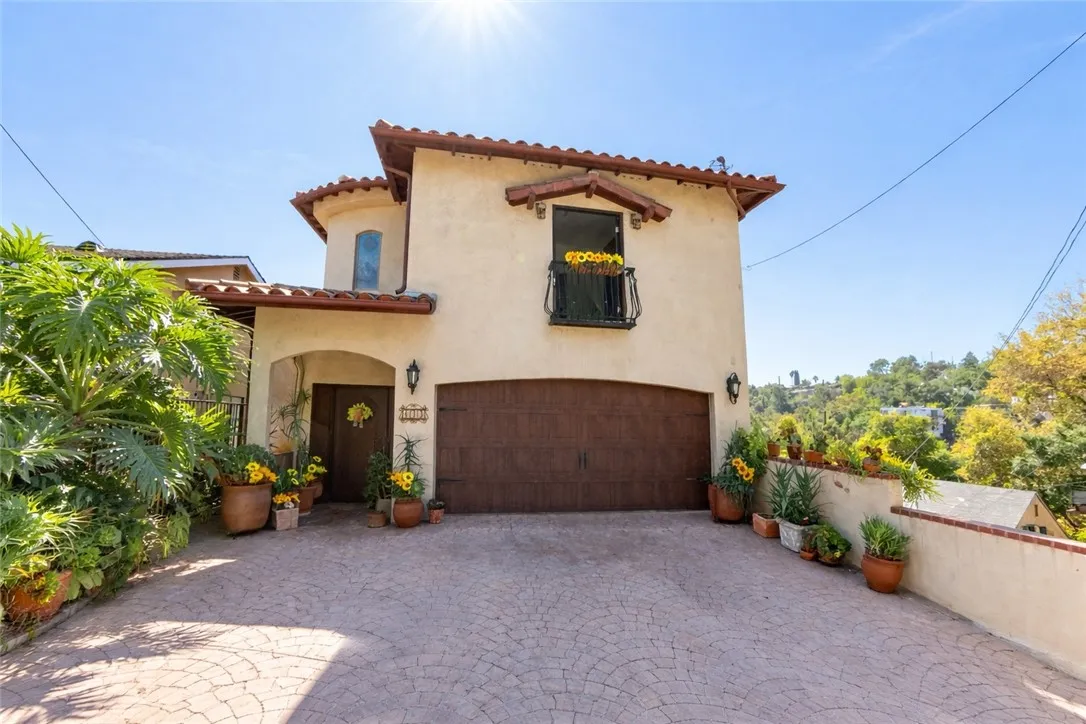 Additional image 31 of 633 Sunnyhill Drive, Los Angeles, CA 90065