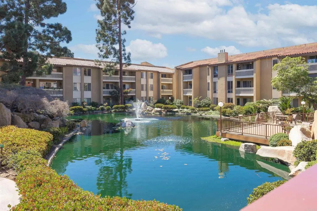 Additional image 22 of 1855 Diamond Street Unit 122, San Diego, CA 92109