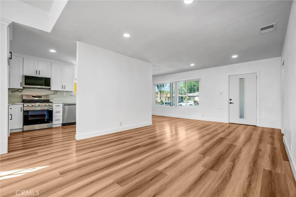 Additional image 10 of 1200 S Castlegate Ave, Compton, CA 90221