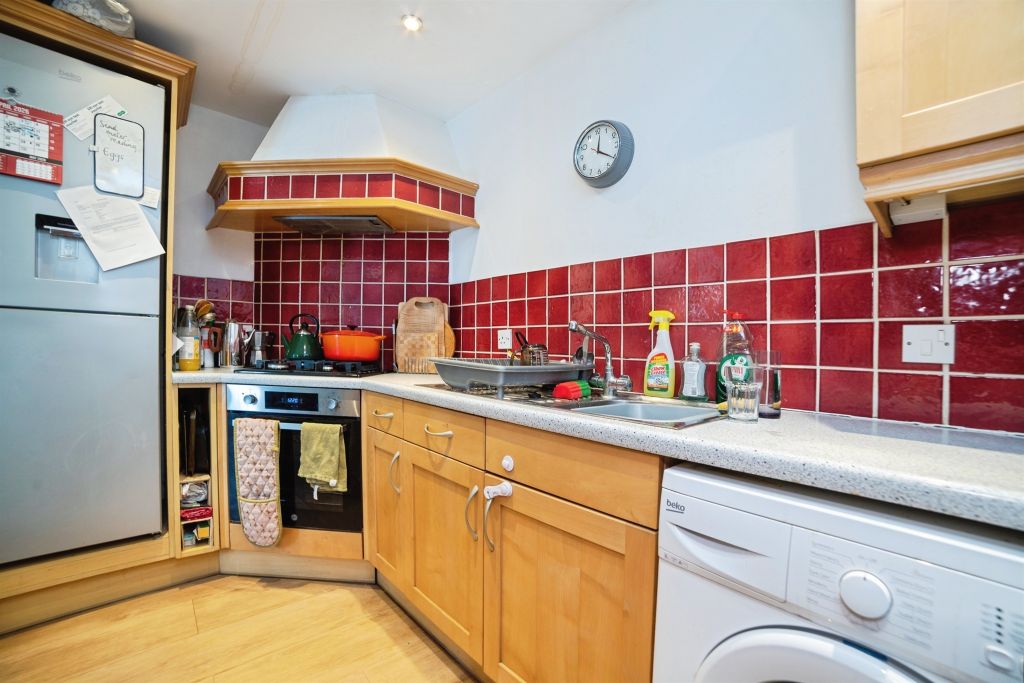 Additional image 7 of 2 bed end terrace house for saleBayley Hall Mews, Hertford SG14
