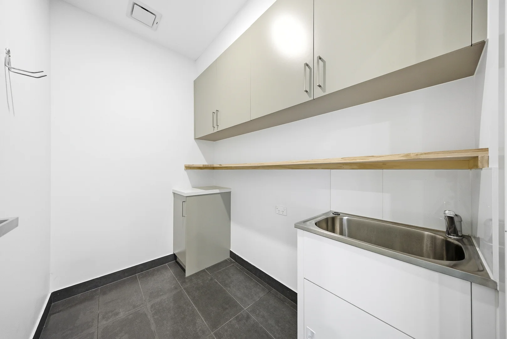 Additional image 20 of 8 Push-pea Way, Cranbourne West VIC 3977