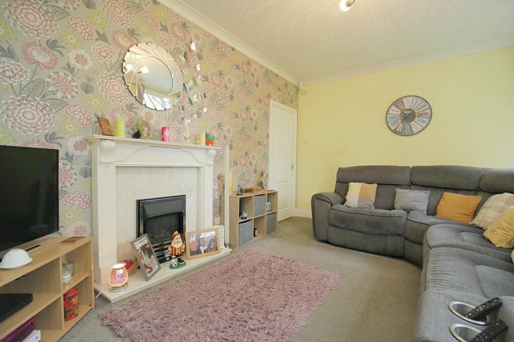 Netherlands Avenue, Odsal, Bradford, BD6 photo 2