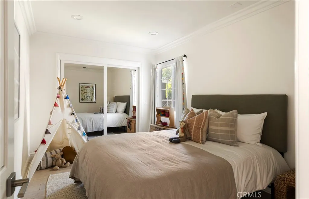 Additional image 23 of 2620 Riverside Drive, Costa Mesa, CA 92627