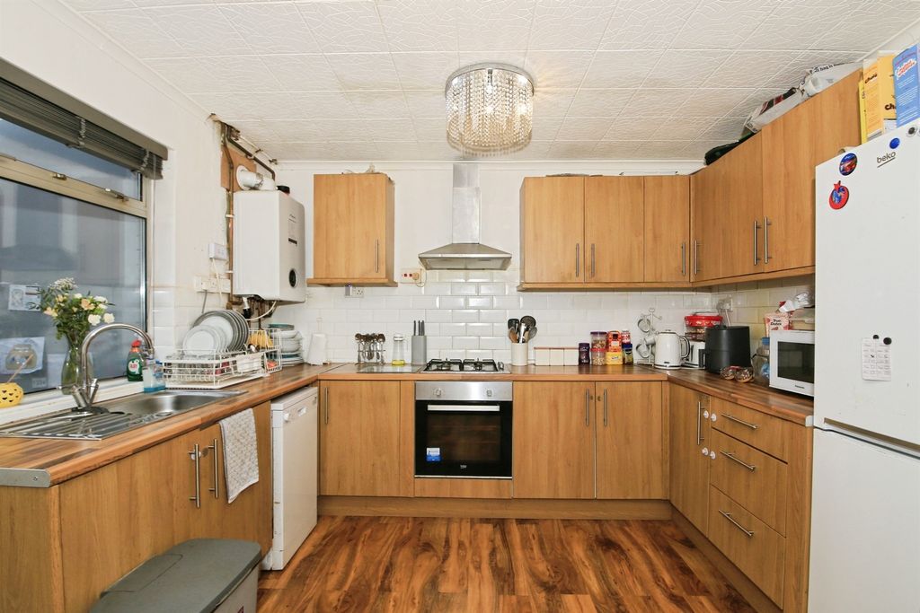 Additional image 2 of 2 bed terraced house for saleWillesden Avenue, Peterborough PE4