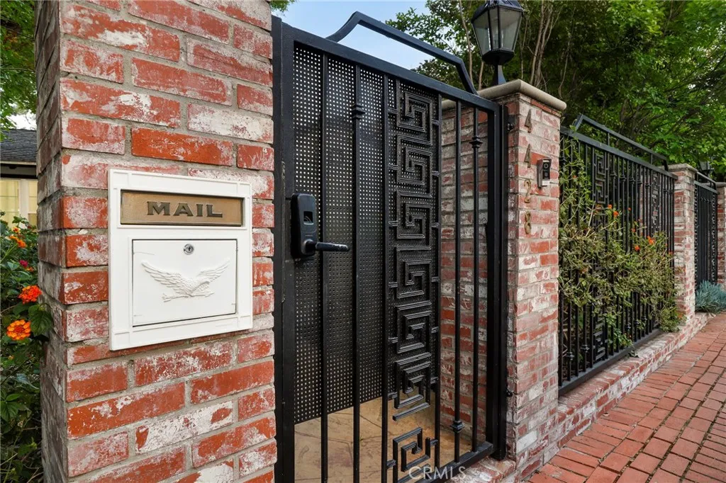 Additional image 68 of 4428 Saugus Avenue, Sherman Oaks, CA 91403