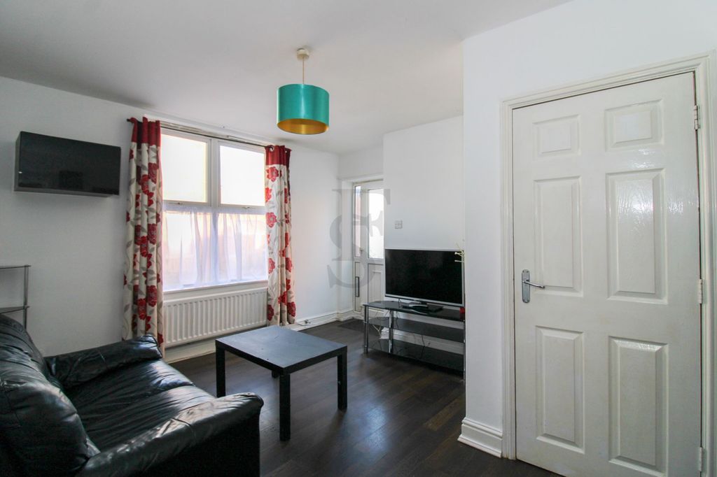 Additional image 7 of 1 bed flat for saleVernon Road, Aylestone LE2