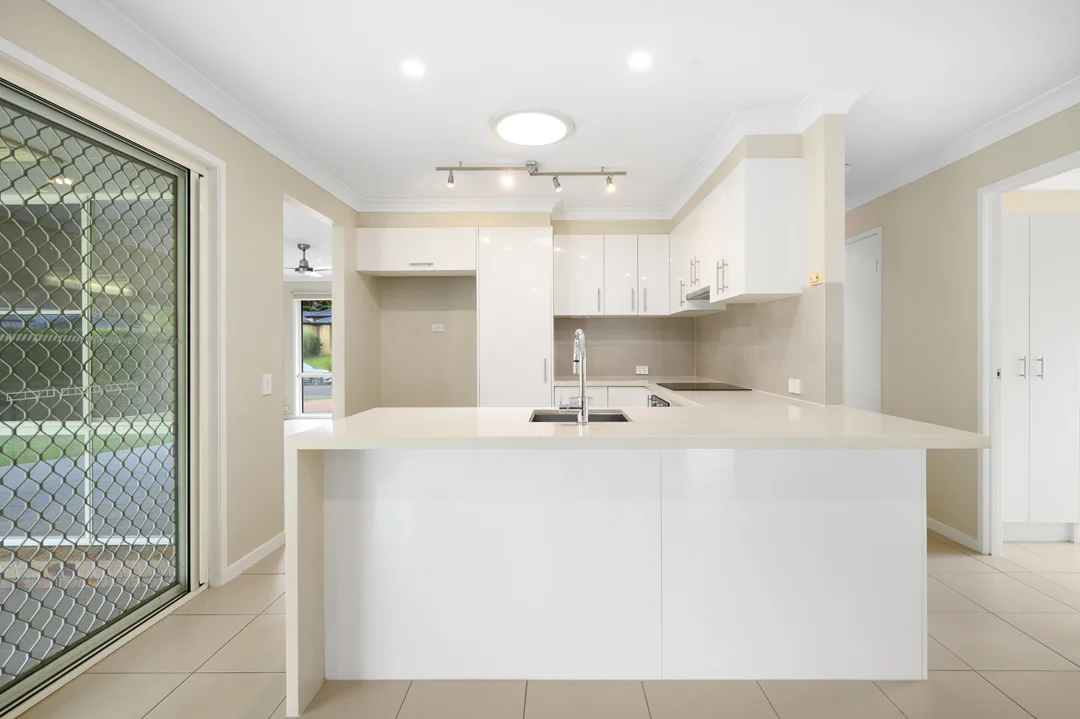 Additional image 3 of 30 Urangan Court, Helensvale QLD 4212