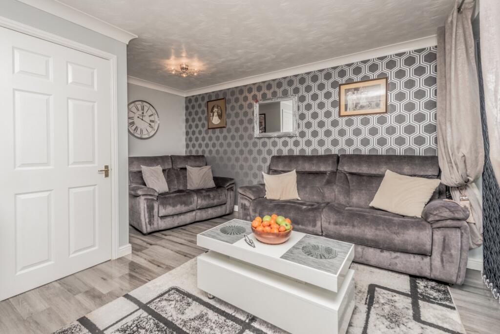 Additional image 3 of Wentworth Crescent, Bradford, West Yorkshire, BD4
