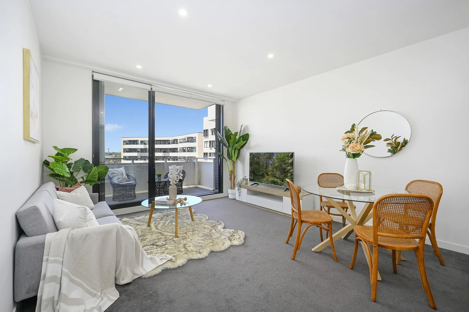 707/101A Lord Sheffield Circuit, Penrith NSW 2750