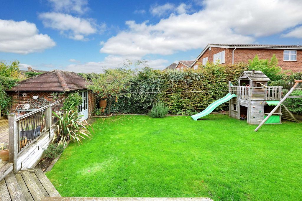 Additional image 19 of 5 bed country house for saleHazlemere Road, Penn, Buckinghamshire HP10