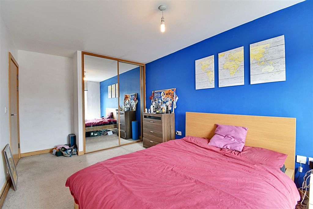 Additional image 5 of 2 bed flat for saleElder Court, Hertford SG13