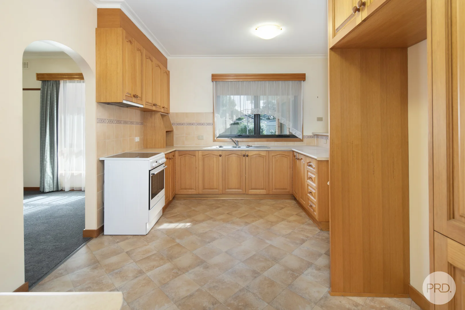Additional image 4 of 16 Waller Avenue, Newington VIC 3350