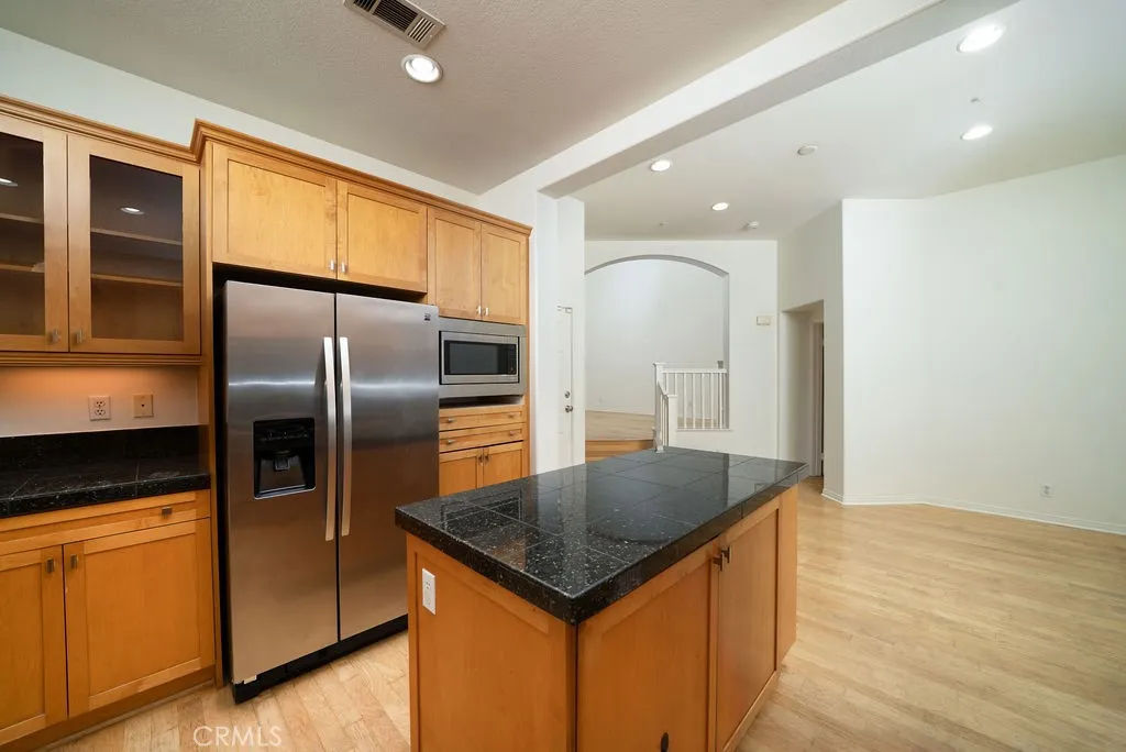 Additional image 27 of 30 Burlingame, Irvine, CA 92602