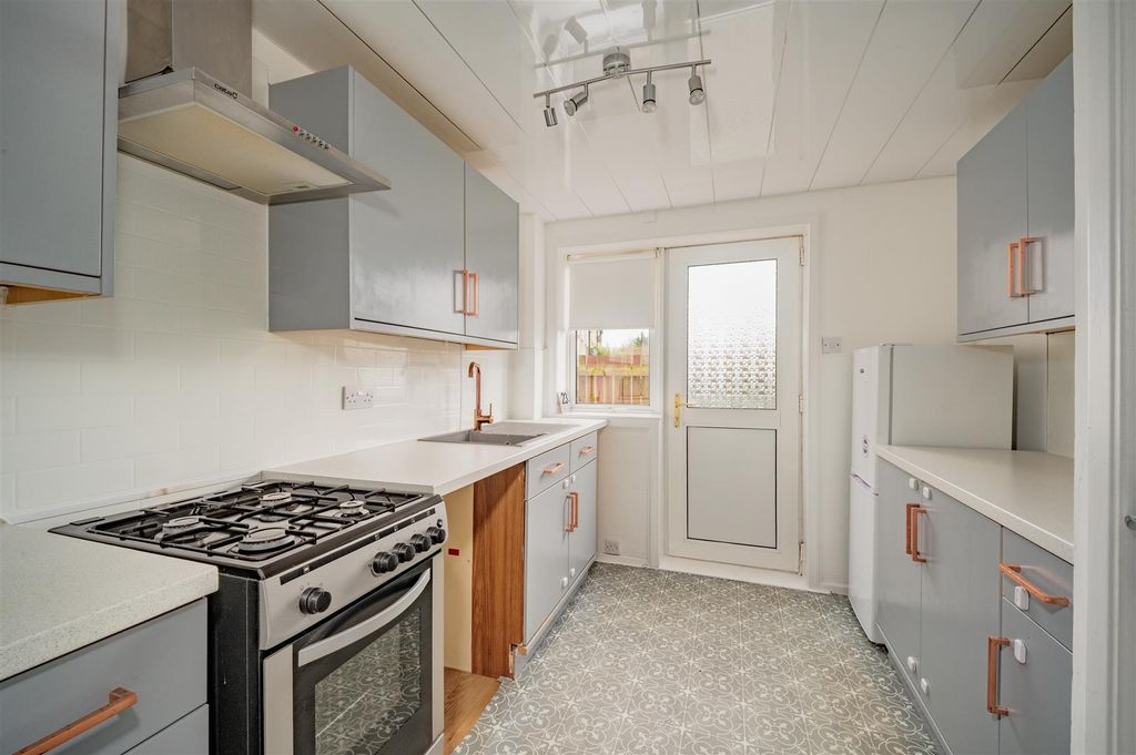 Additional image 4 of 2 bed end terrace house for saleBalunie Place, Dundee DD4