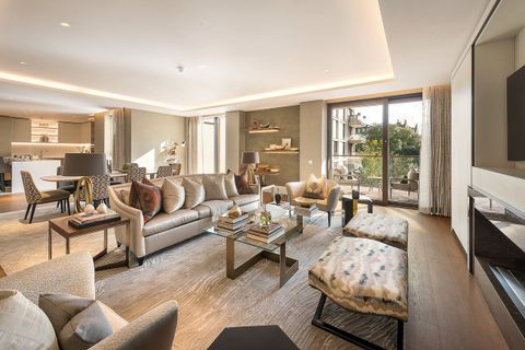 Campden Hill, London W8