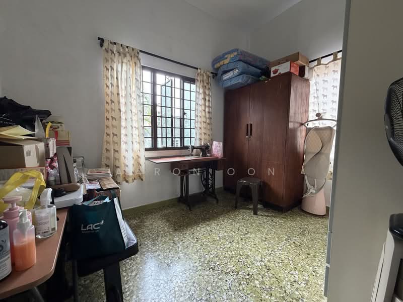 Sembawang Road / Gambas Ave photo 4