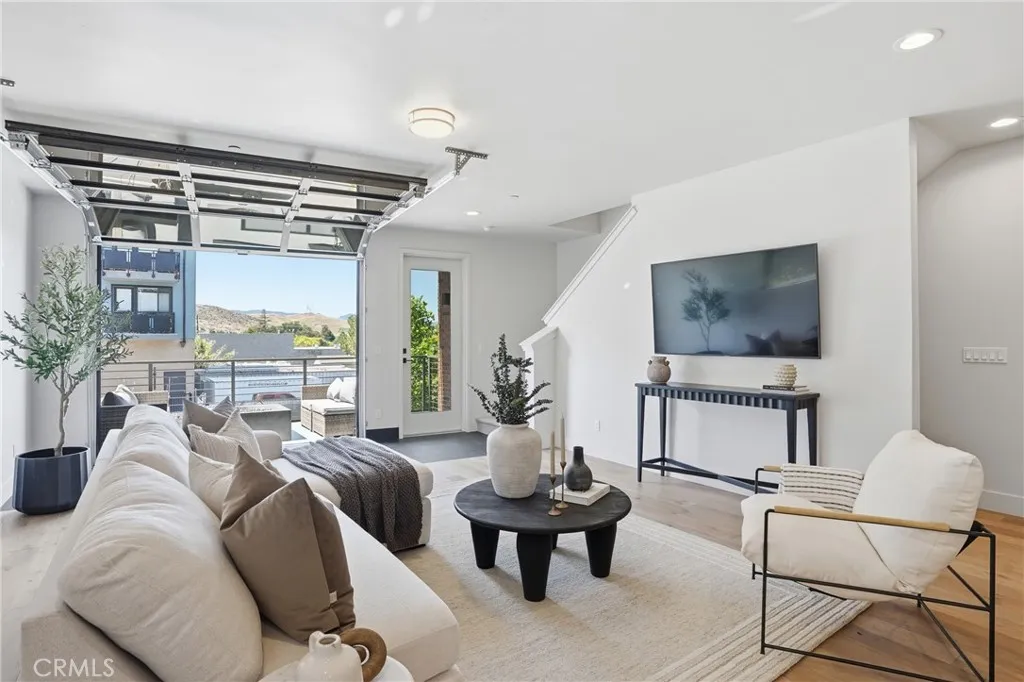 Additional image 18 of 2460 Victoria Ave Unit 104, San Luis Obispo, CA 93401