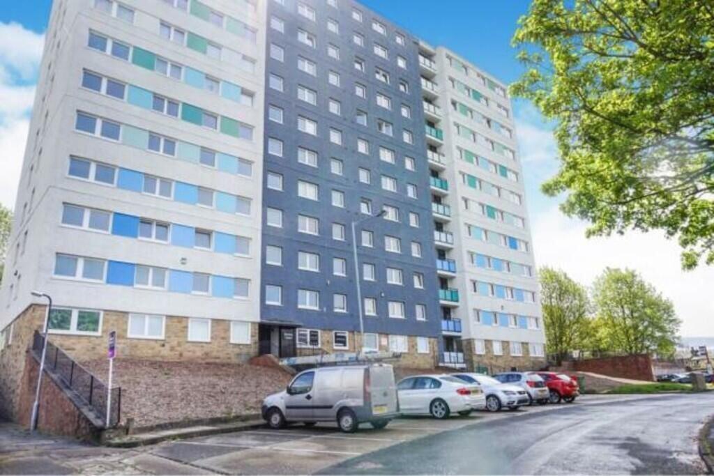 Additional image 2 of 30 Bentley Court, Parkwood Rise, Keighley, West Yorkshire, BD21 4RG