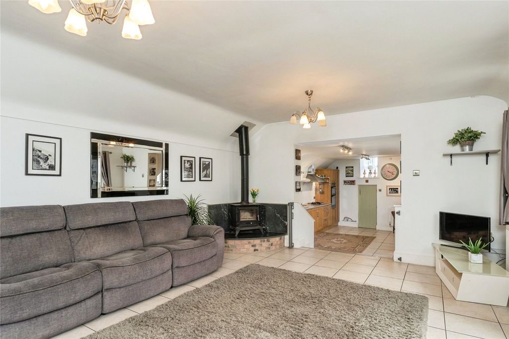 Additional image 2 of 4 bed detached house for saleVillage Road, Mold, Clwyd CH7
