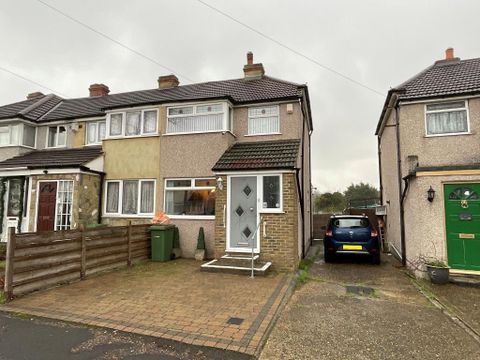 Diban Avenue, Elm Park, Hornchurch RM12