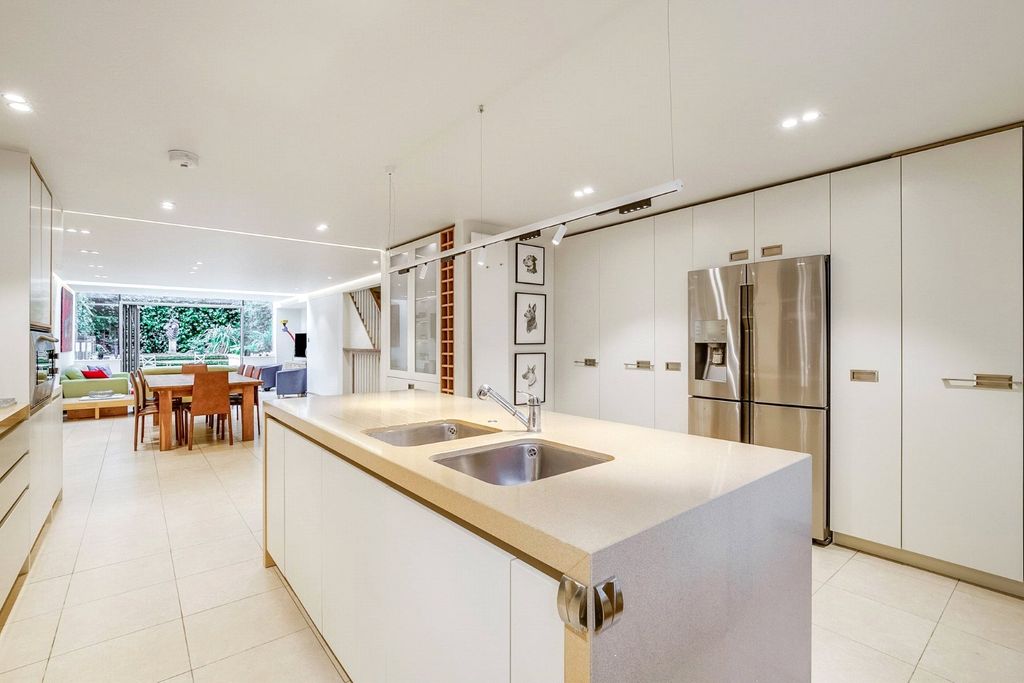 Additional image 10 of 5 bed terraced house for saleRegents Park Road, Primrose Hill, London NW1