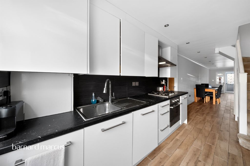 Additional image 17 of 6 bed detached house for saleHereford Road, Feltham TW13