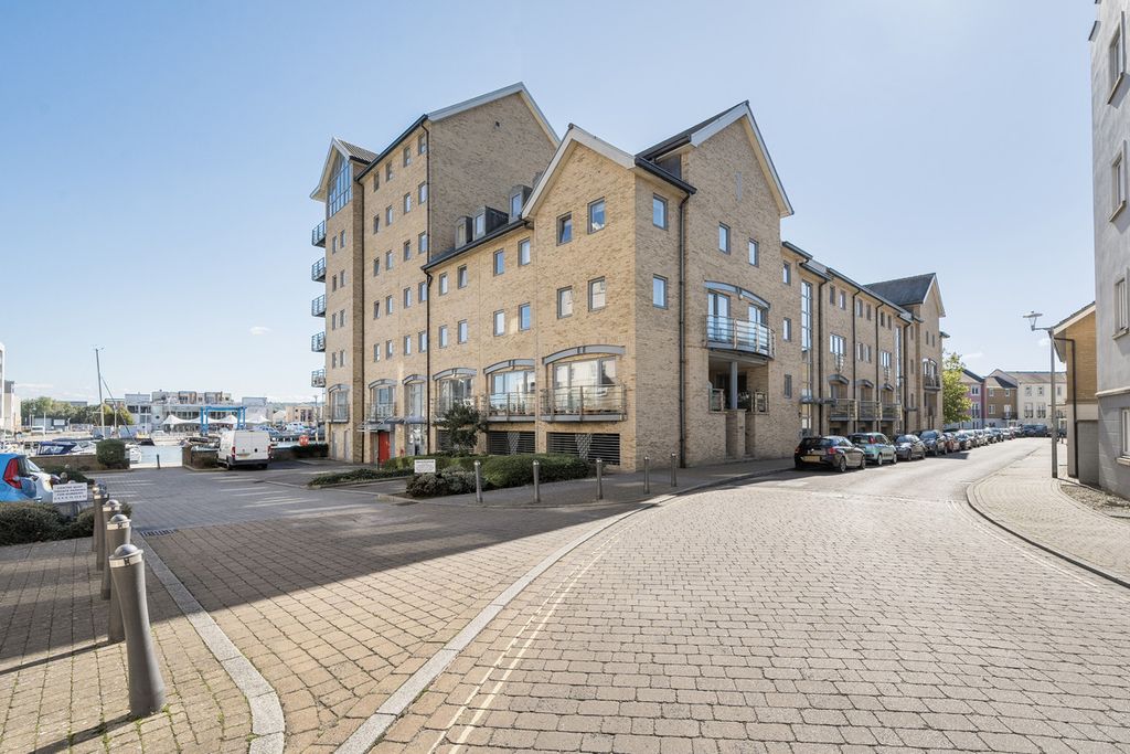 Additional image 20 of 3 bed flat for saleEstuary House, Portishead BS20