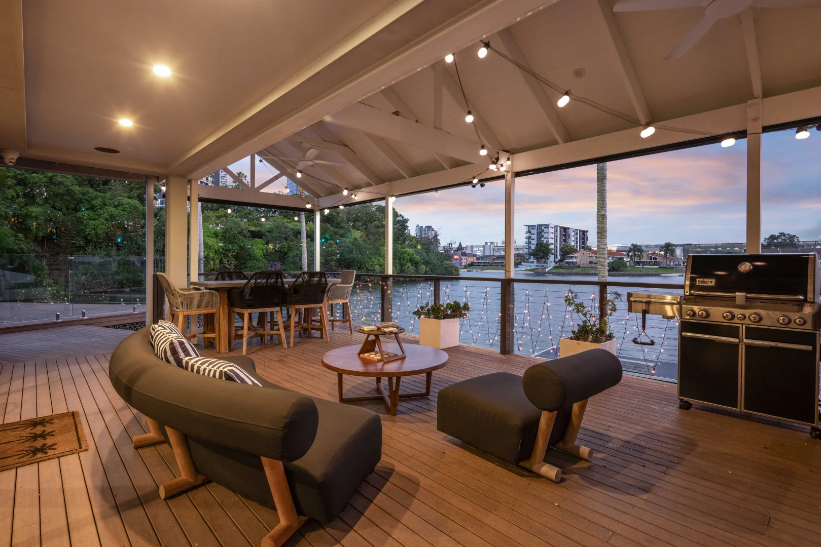 Additional image 19 of 2 Merrimac Boulevard, Broadbeach Waters QLD 4218
