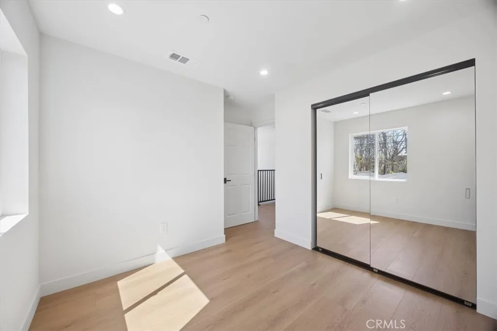 Additional image 73 of 1154 W 67th St, Los Angeles, CA 90044