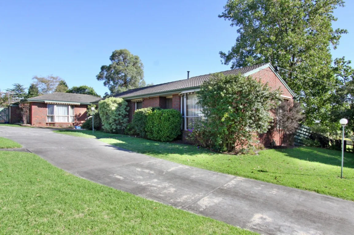 1/11 Saladin Avenue, Glen Waverley VIC 3150
