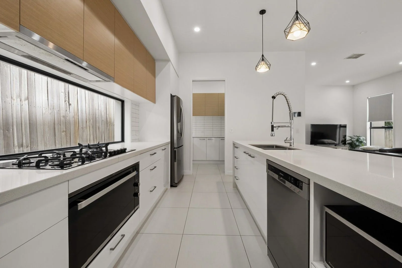 Additional image 10 of 37A Bernecker Street, Carina QLD 4152