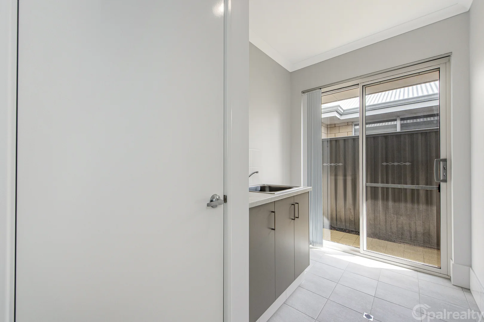 Additional image 24 of 38 Lighthouse Grove, Madora Bay WA 6210
