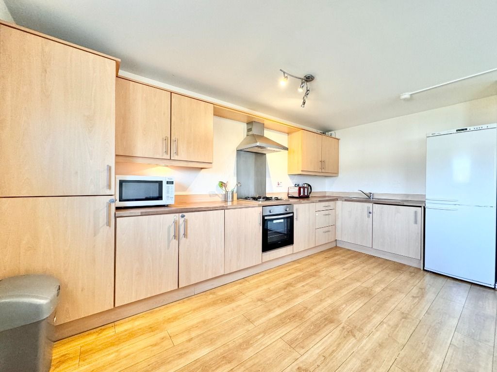 Additional image 5 of 11 bed flat for salePortfolio Of 6 Flats, Curle Street, Glasgow G14
