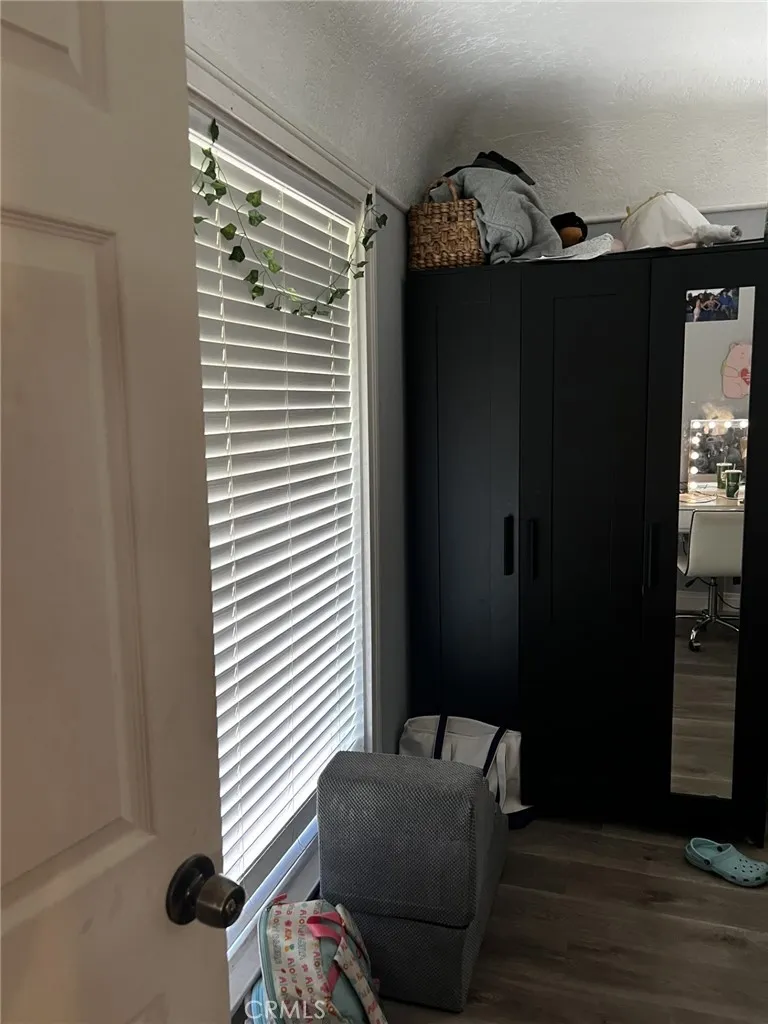 Additional image 20 of 2376 Locust Avenue, Long Beach, CA 90806