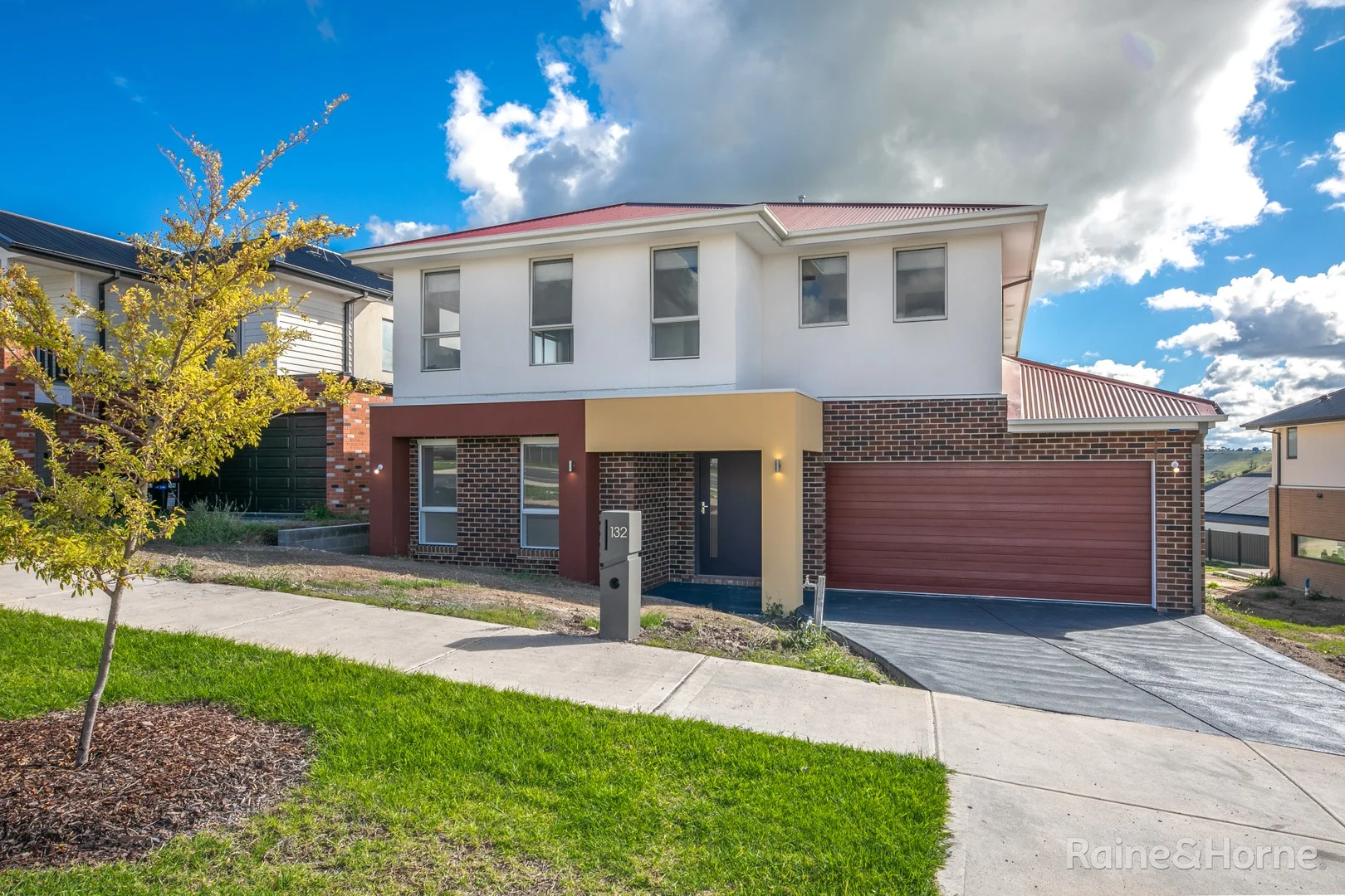 132 Elizabeth Drive, Sunbury VIC 3429