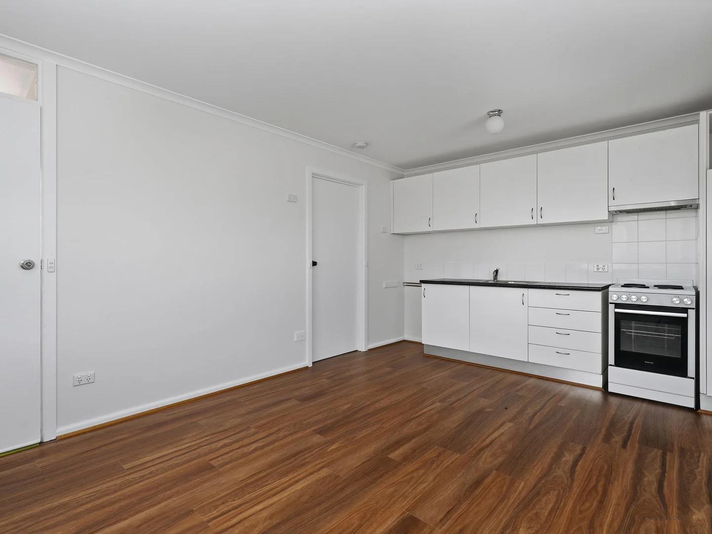 66A Esplanade, Rose Bay TAS 7015 photo 4