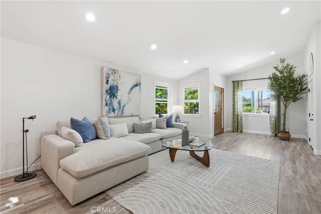 Additional image 44 of 1530 21 St, Manhattan Beach, CA 90266
