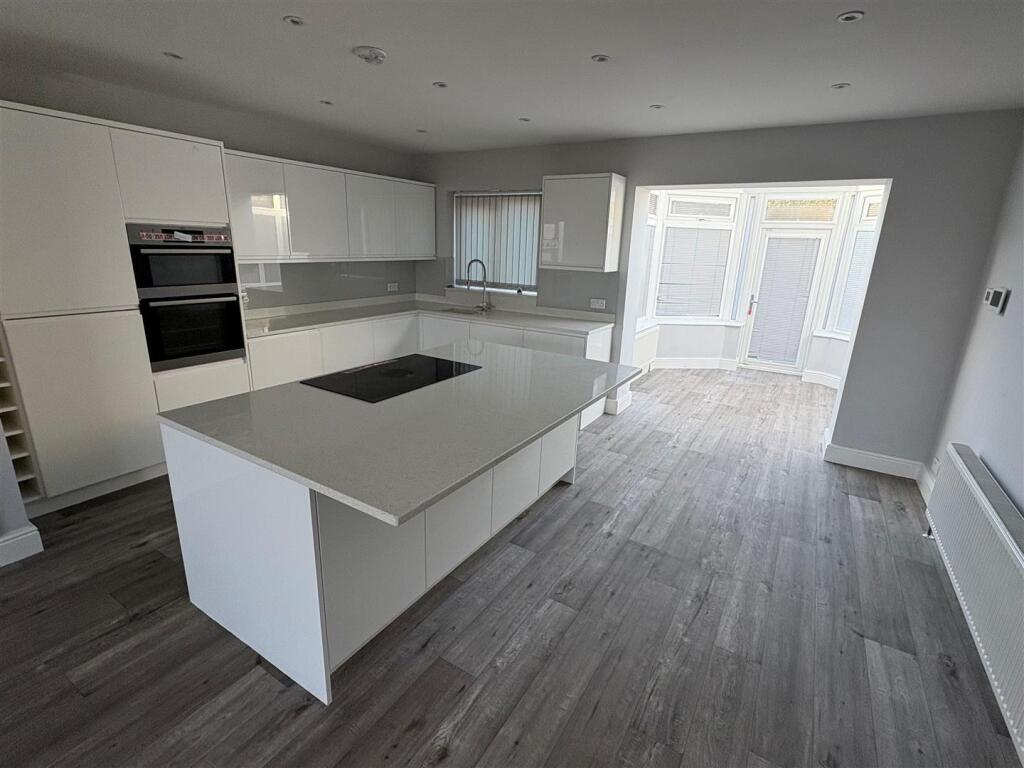 Beechwood Avenue Wibsey photo 2
