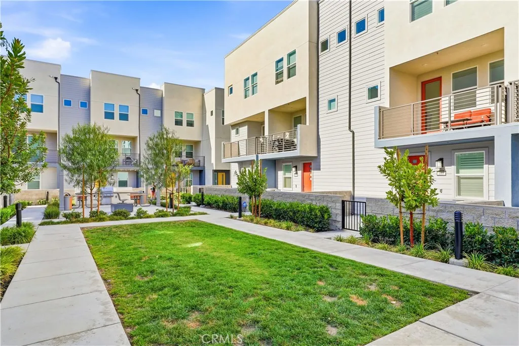 Additional image 5 of 1637 W.Lincoln Ave Unit 103, Anaheim, CA 92801