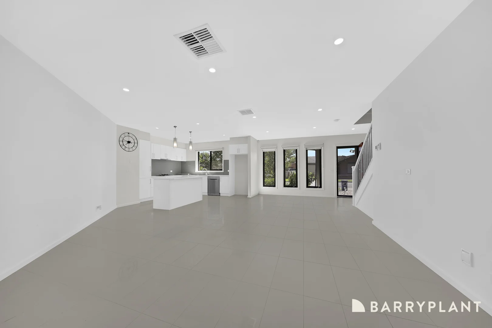Additional image 2 of 39 Hurlstone Crescent, Mill Park VIC 3082