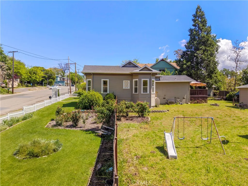 Additional image 38 of 355 1st St, Lakeport, CA 95453