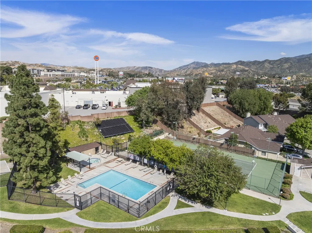 Additional image 44 of 16722 Shinedale Drive, Canyon Country, CA 91387