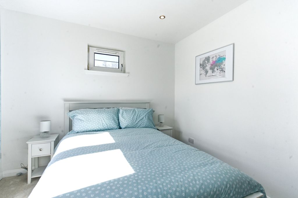 Additional image 19 of 2 bed flat for saleKaims Terrace, Livingston EH54