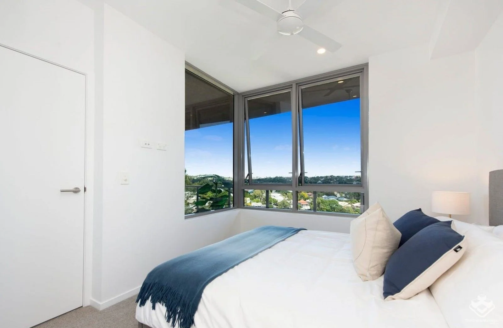 Additional image 5 of 501/54 Lincoln Street, Stones Corner QLD 4120